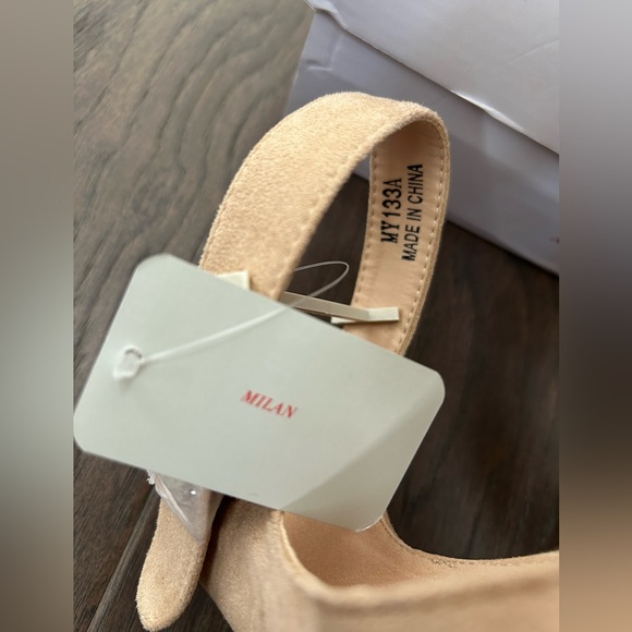 Vostey Milan Heels Tan/Nude Suede Ankle Strap Shoes size 11 NWT - Picture 7 of 10
